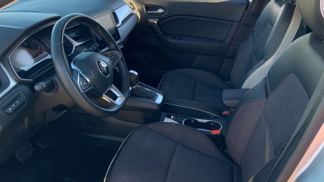 Renault Captur 1.6 E-TECH 145 ZEN 145 5P
