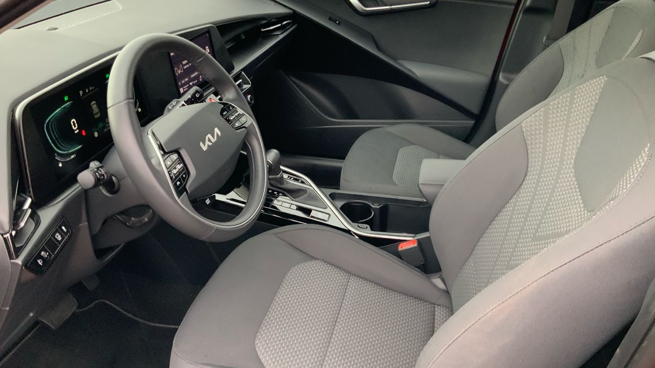 Kia Niro 1.6 GDI HEV CONCEPT 141 5P