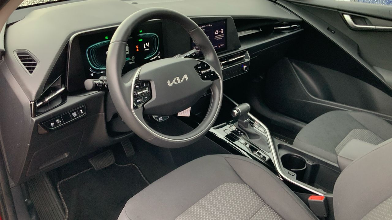 Kia Niro 1.6 GDI HEV CONCEPT 141 5P