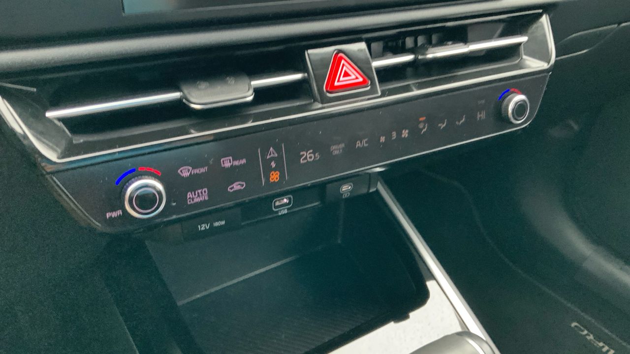 Kia Niro 1.6 GDI HEV CONCEPT 141 5P