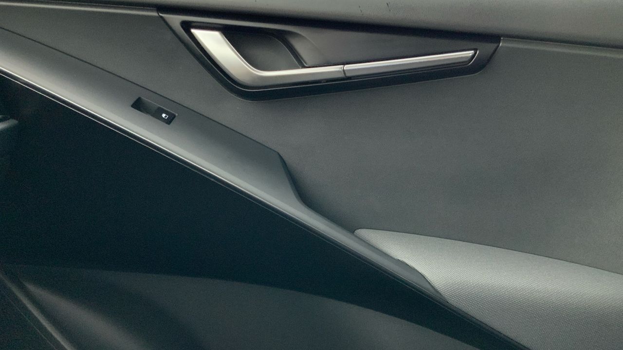 Kia Niro 1.6 GDI HEV CONCEPT 141 5P