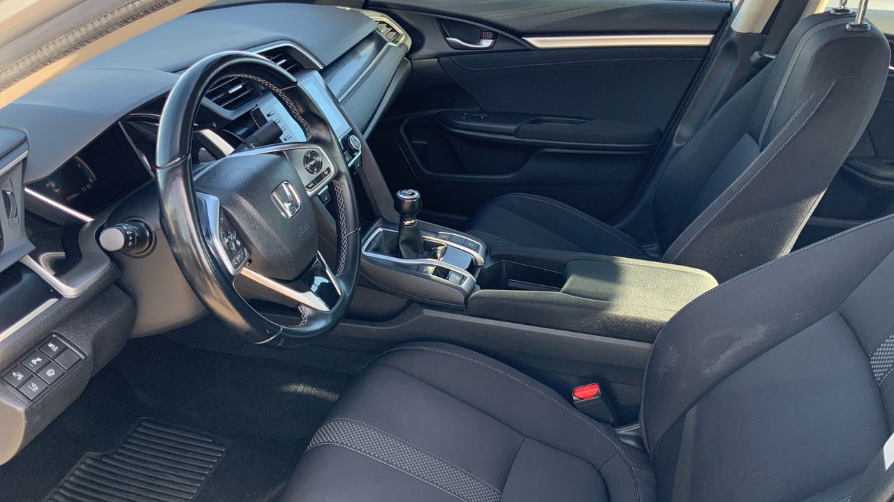 Honda Civic 1.5 I-VTEC TURBO ELEGANCE 182 4P