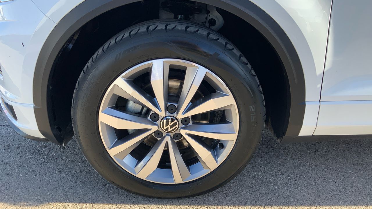 Volkswagen T-Roc 1.0 TSI 81KW ADVANCE R-LINE 110 5P