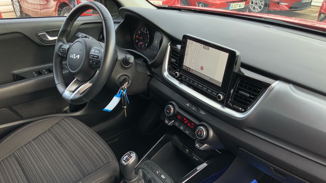 Kia Stonic 1.0 T-GDI MHEV IMT 74KW DRIVE 100 5P
