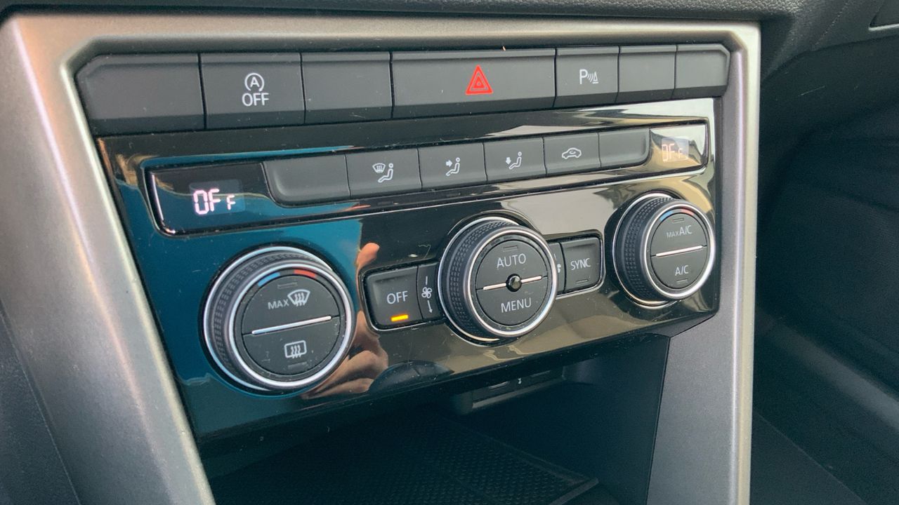 Volkswagen T-Roc 1.0 TSI 85KW ADVANCE 115 5P
