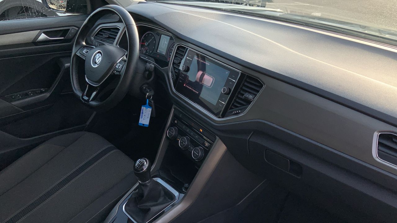 Volkswagen T-Roc 1.0 TSI 85KW ADVANCE 115 5P