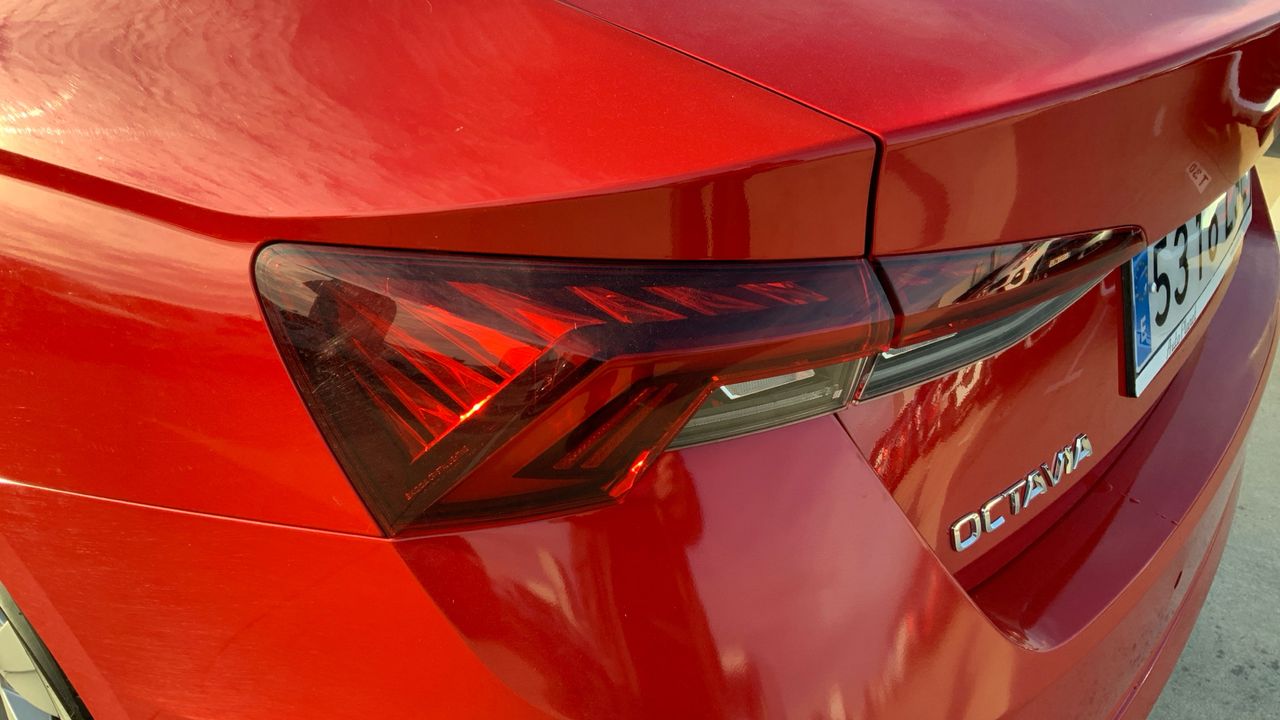 Skoda Octavia 1.5 TSI MHEV AMBITION 110KW DSG 150 5P