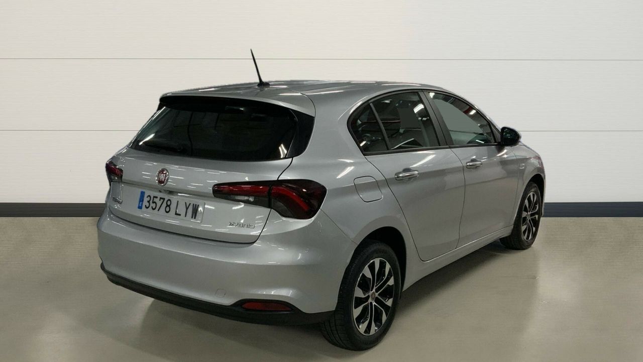 Fiat Tipo 1.5 HYBRID MHEV DCT CITY LIFE 130 5P
