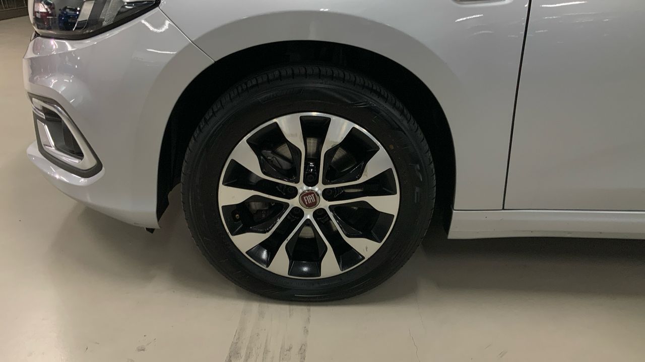 Fiat Tipo 1.5 HYBRID MHEV DCT CITY LIFE 130 5P