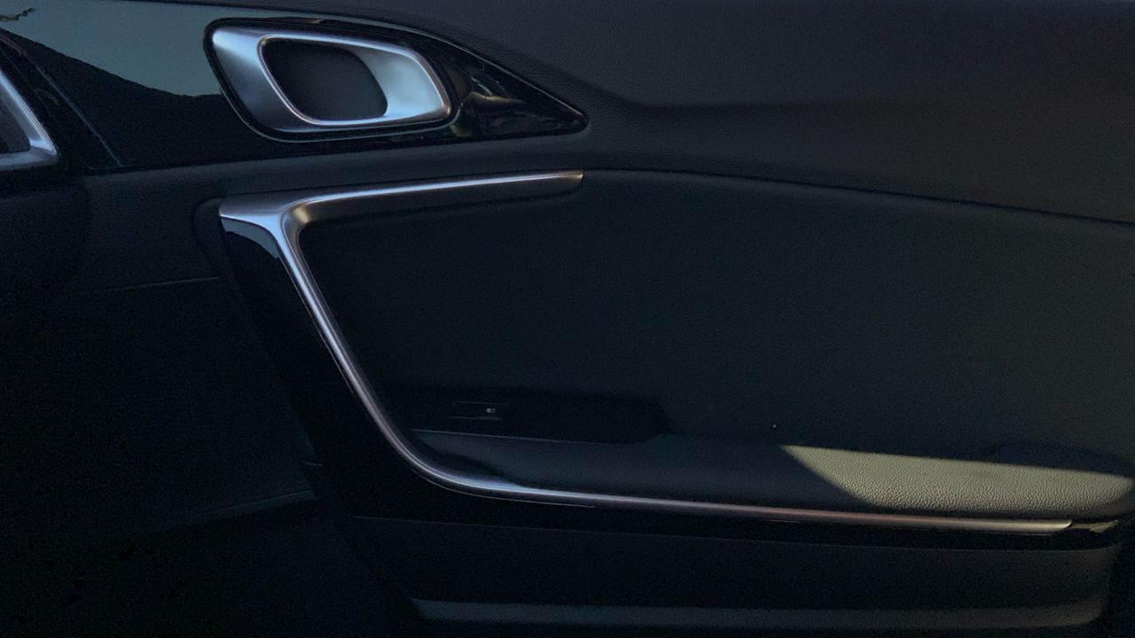 Kia Ceed 1.6 MHEV 100KW TECH 136 5P