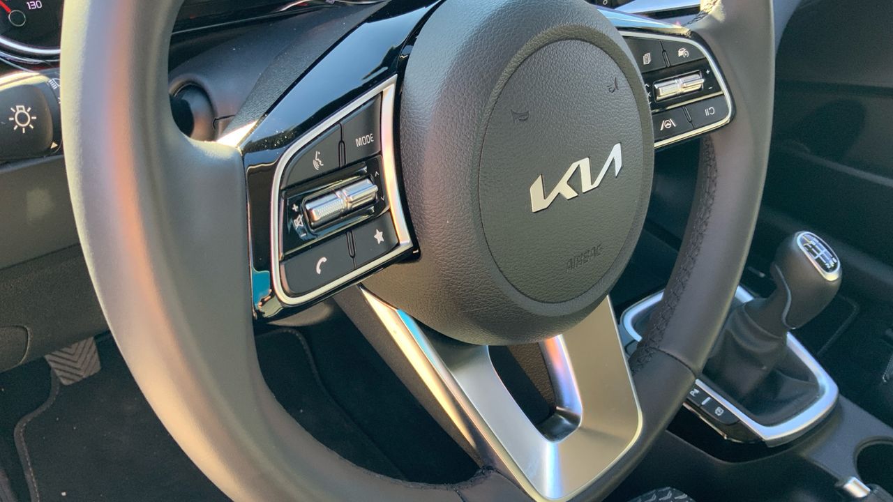 Kia Ceed 1.6 MHEV 100KW TECH 136 5P