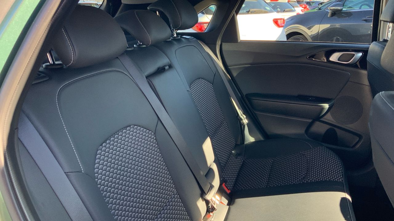 Kia Ceed 1.6 MHEV 100KW TECH 136 5P