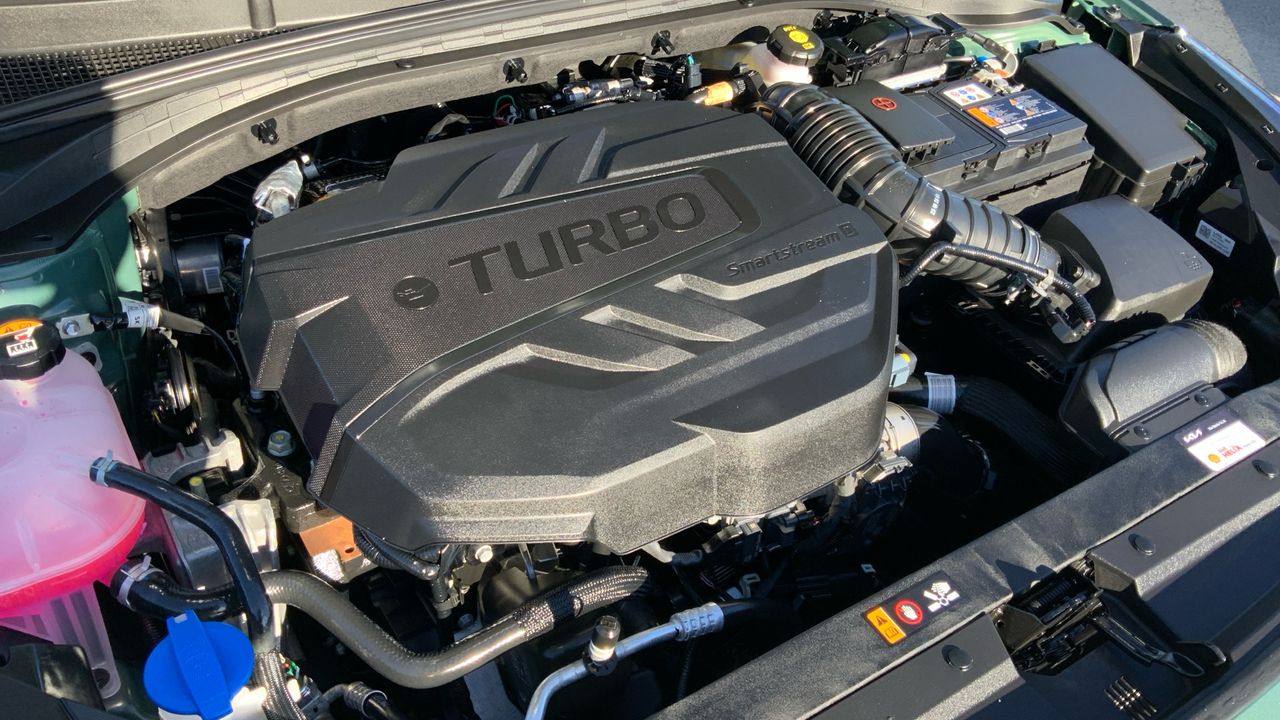 Kia Ceed 1.6 MHEV 100KW TECH 136 5P