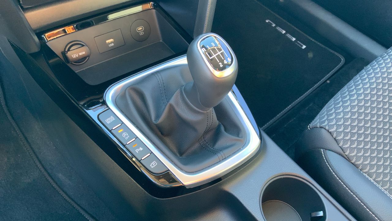 Kia Ceed 1.6 MHEV 100KW TECH 136 5P