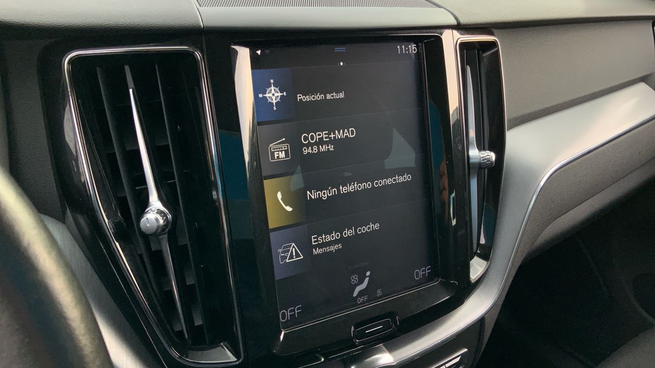 Volvo XC60 2.0 D4 MOMENTUM AUTO 190 5P