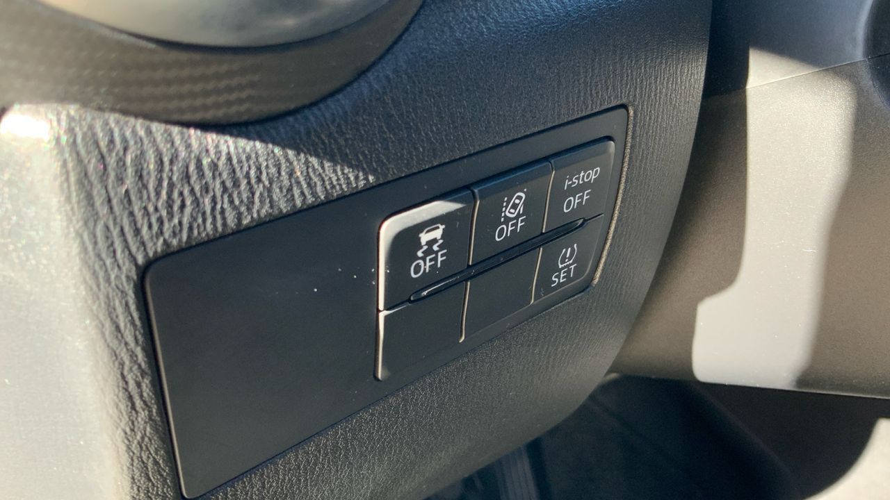 Mazda 2 1.5 E-SKYACTIV-G 66KW ZENITH 90 5P