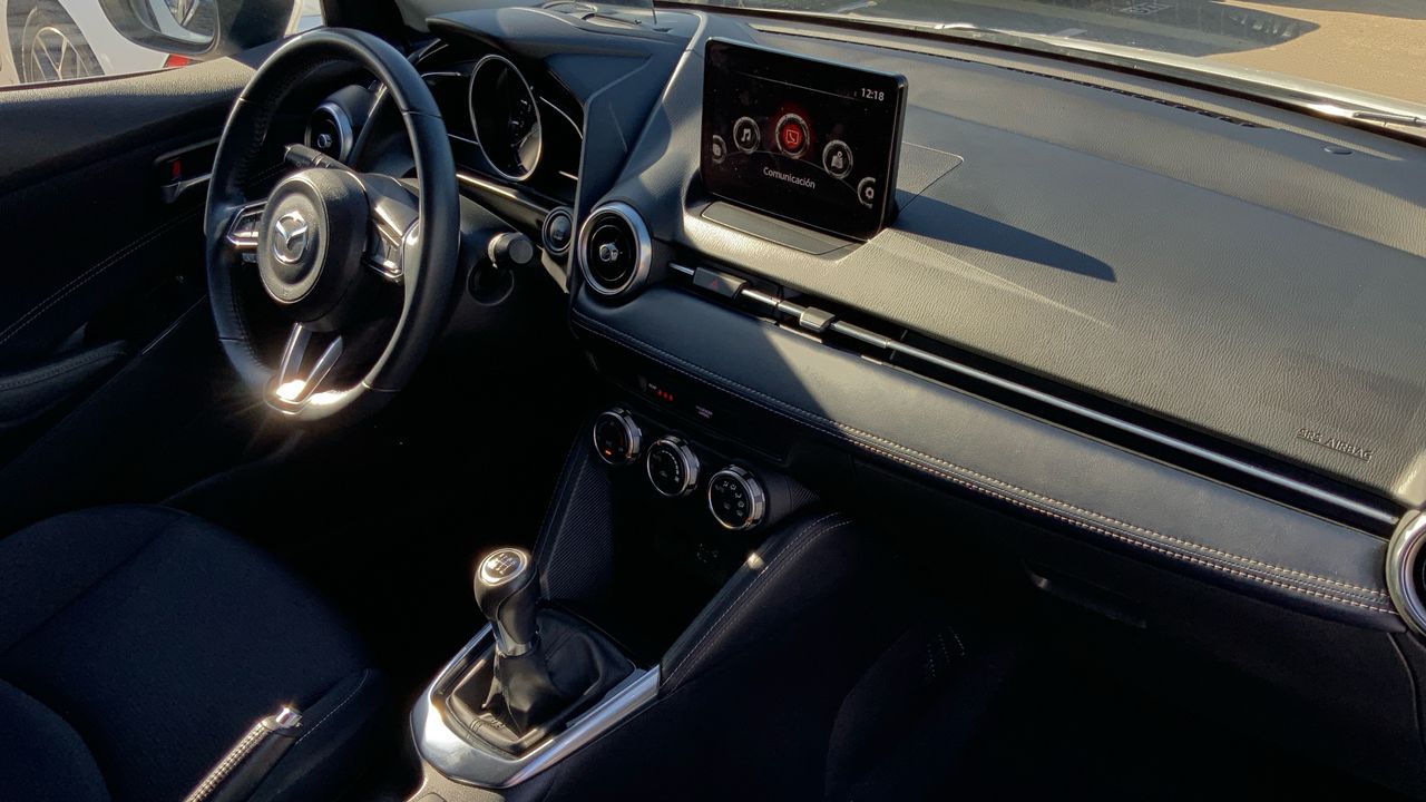 Mazda 2 1.5 E-SKYACTIV-G 66KW ZENITH 90 5P