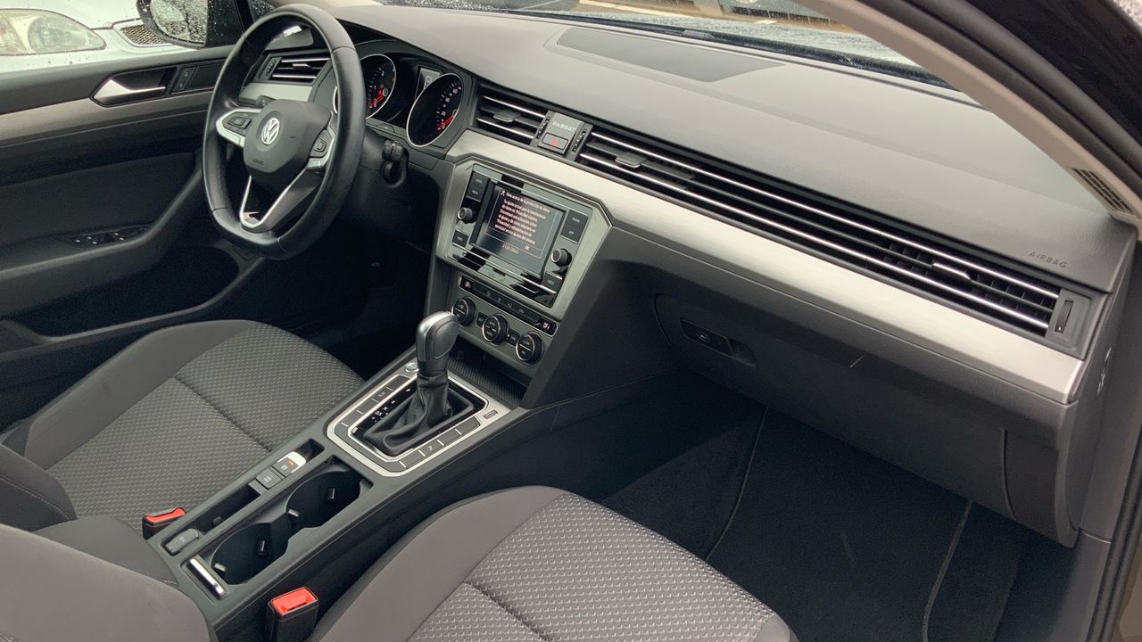 Volkswagen Passat 1.6 TDI 88KW DSG 120 4P