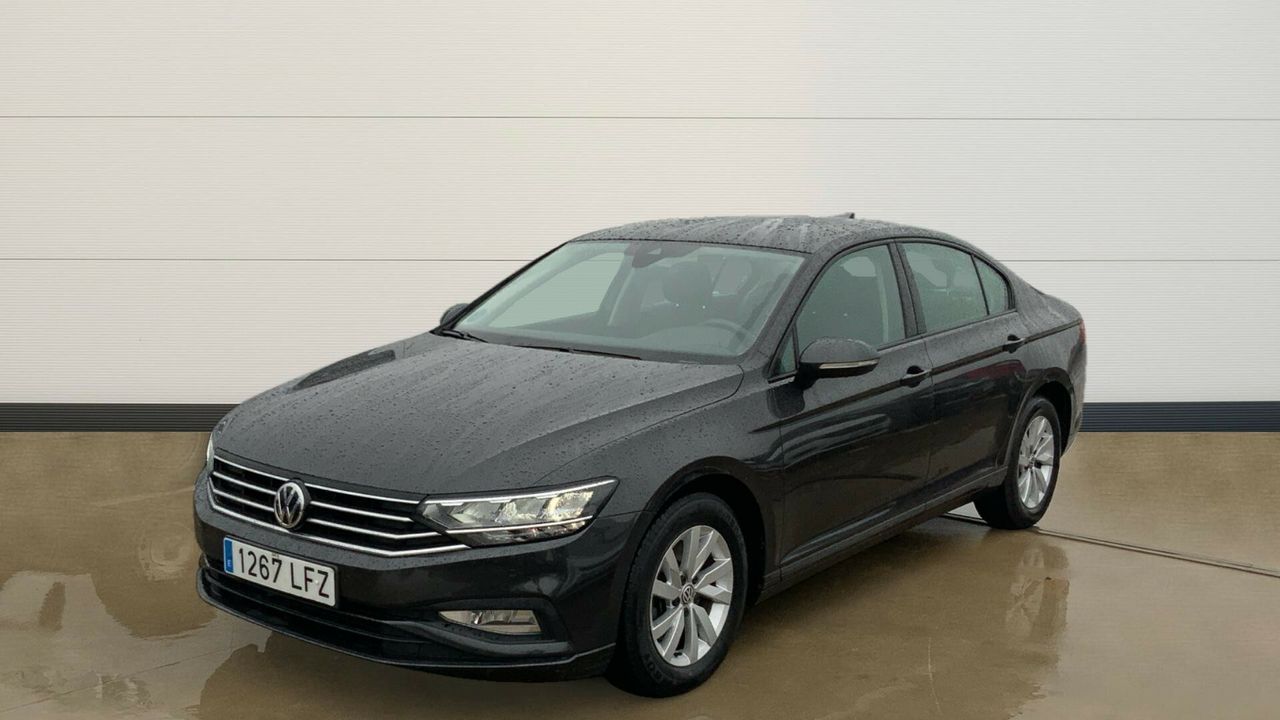 Volkswagen Passat 1.6 TDI 88KW DSG 120 4P