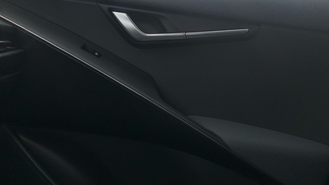 Kia Niro 1.6 GDI PHEV DRIVE 183 5P