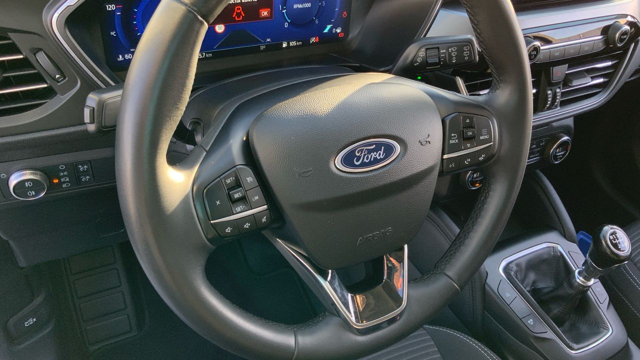 Ford Kuga 1.5 ECOBLUE 88KW TITANIUM 120 5P