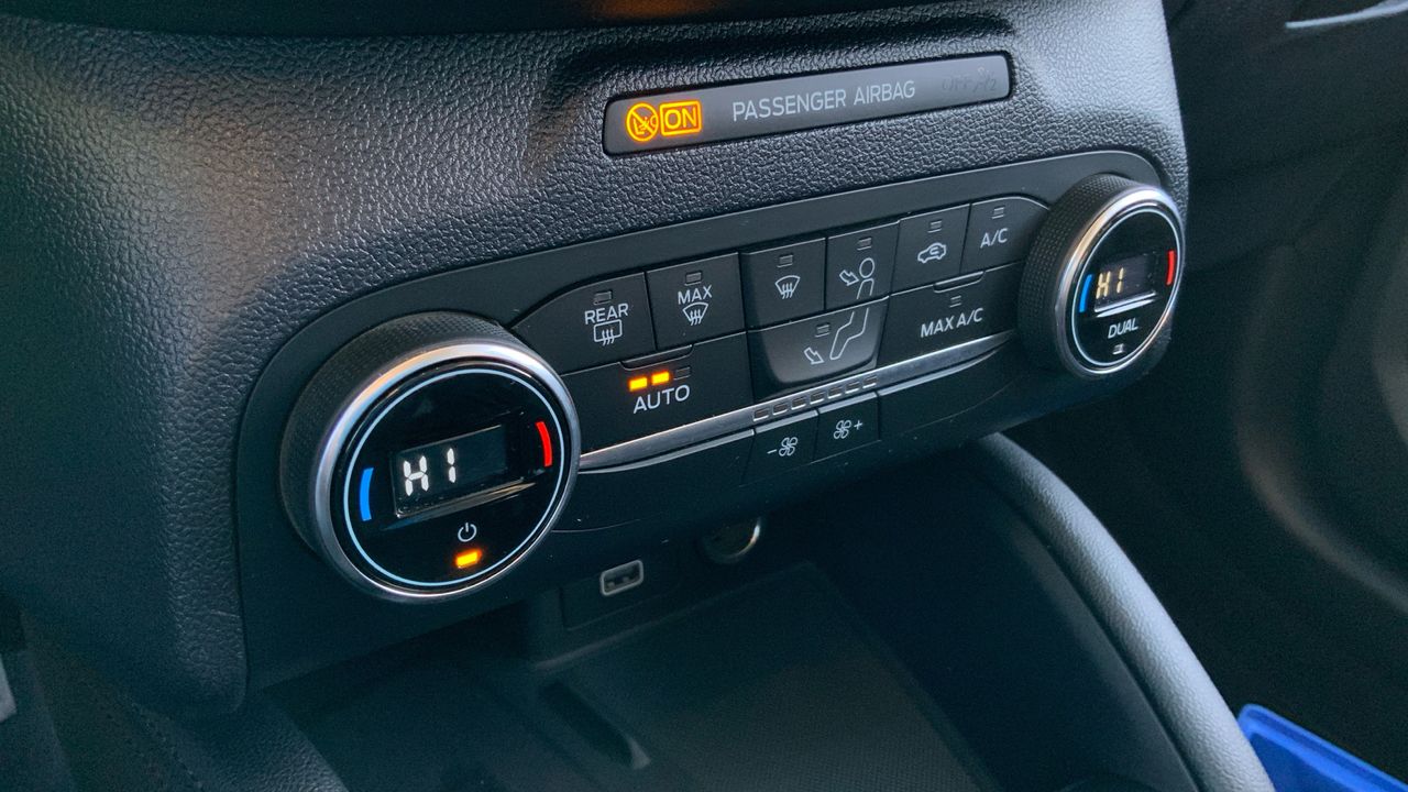 Ford Kuga 1.5 ECOBLUE 88KW TITANIUM 120 5P