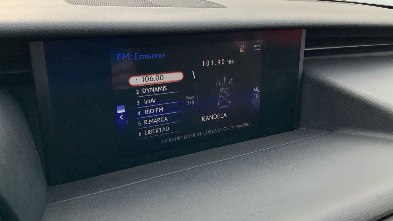Lexus IS 2.5 300H EXECUTIVE 223 4P