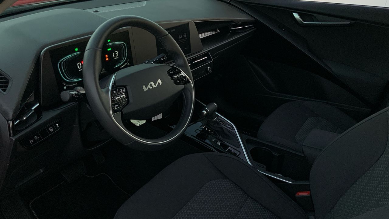 Kia Niro 1.6 GDI HEV CONCEPT 141 5P