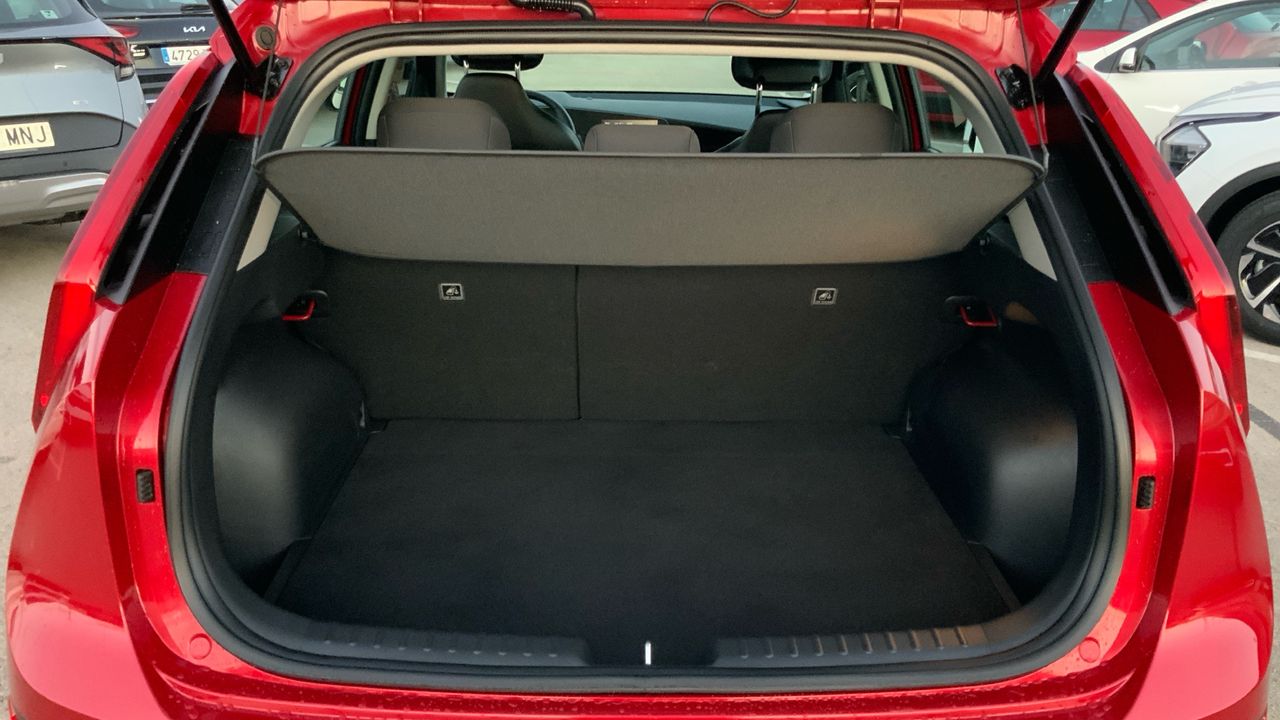 Kia Niro 1.6 GDI HEV CONCEPT 141 5P