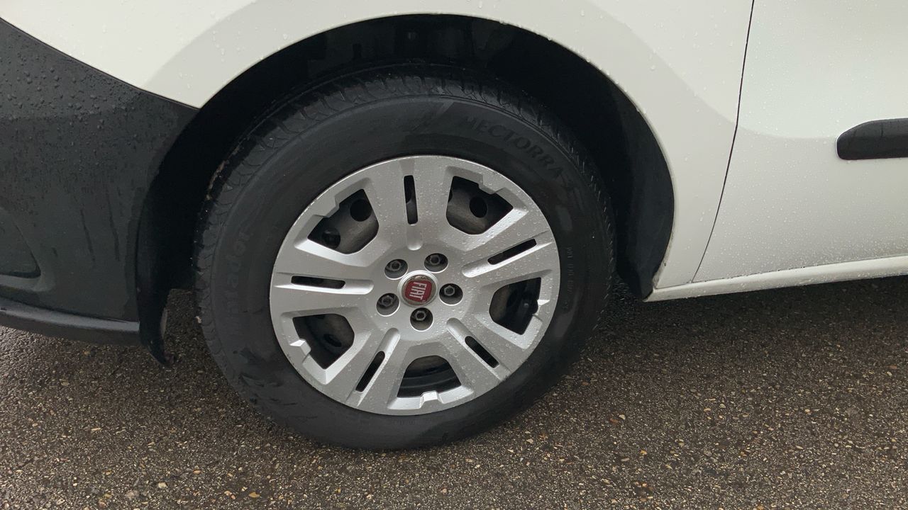 Fiat Doblò 1.6 MJET 66KW EUD6 F L1H1 SX 90 4P