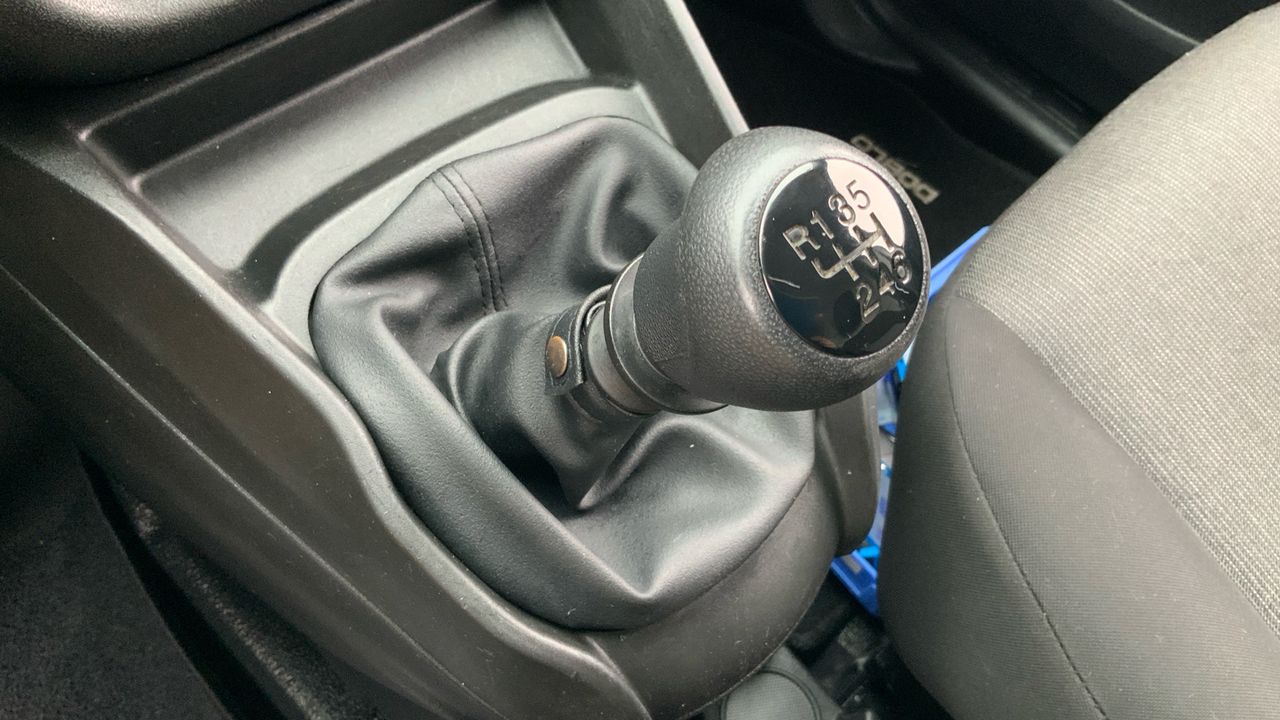 Fiat Doblò 1.6 MJET 66KW EUD6 F L1H1 SX 90 4P