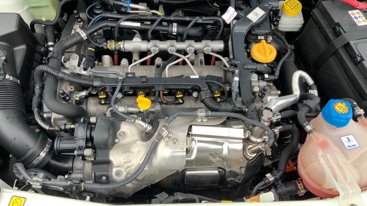 Fiat Doblò 1.6 MJET 66KW EUD6 F L1H1 SX 90 4P