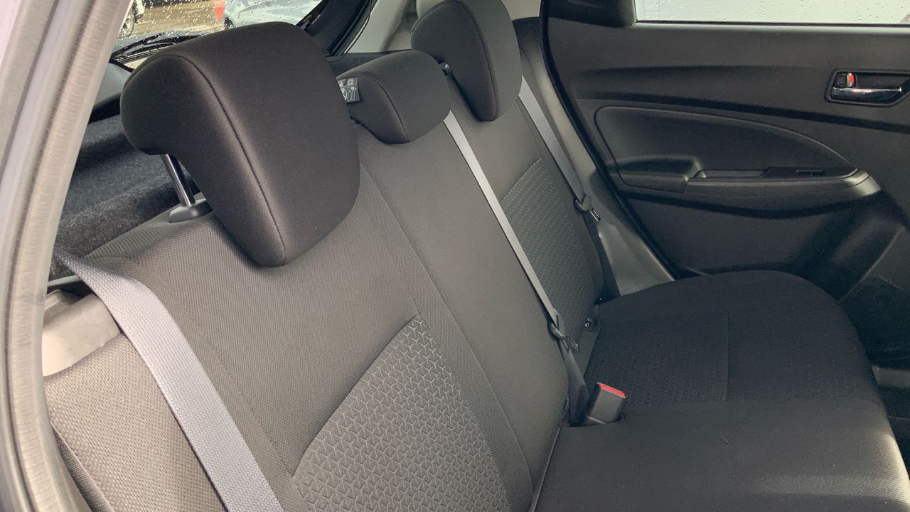 Suzuki Swift 1.2 GLX SMART HYBRID 83 5P