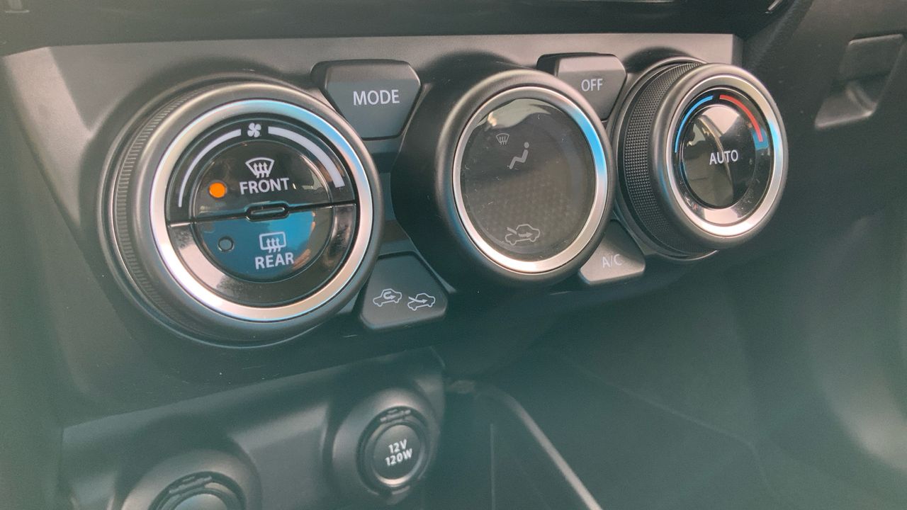 Suzuki Swift 1.2 GLX SMART HYBRID 83 5P