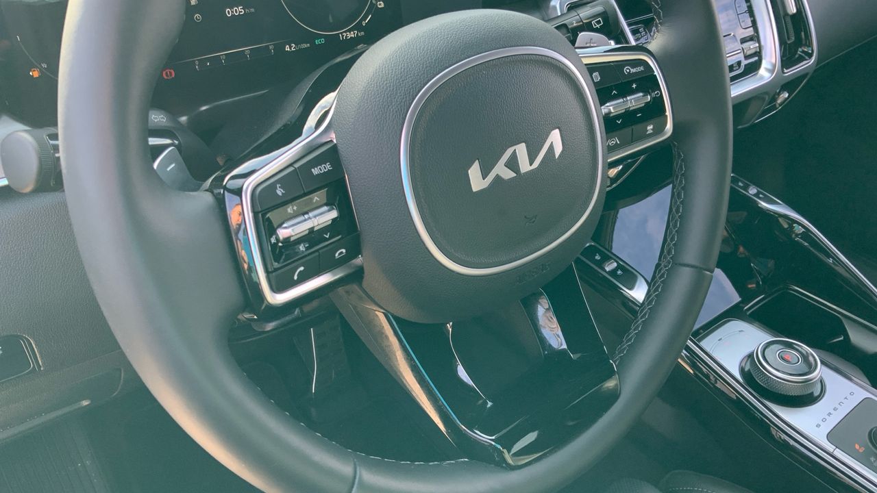 Kia Sorento 1.6 T-GDI PHEV BLACK EDITION AUTO 4WD 265 5P 7 Plazas