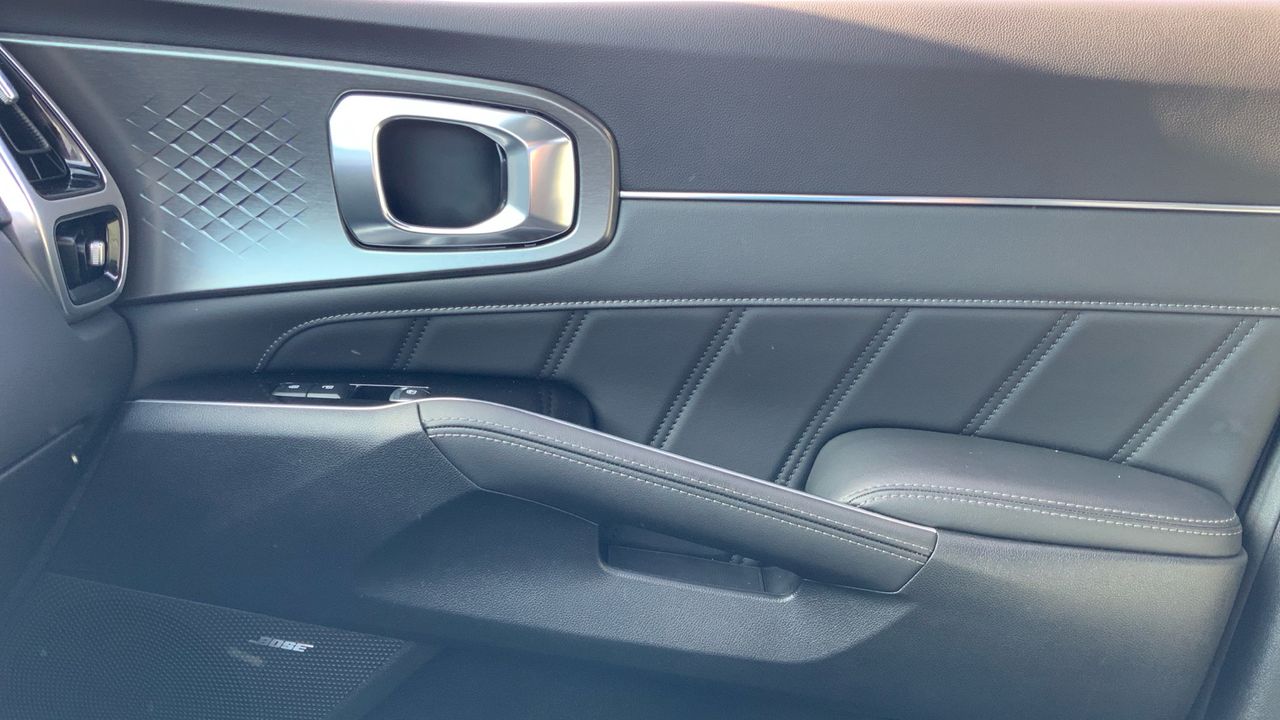 Kia Sorento 1.6 T-GDI PHEV BLACK EDITION AUTO 4WD 265 5P 7 Plazas