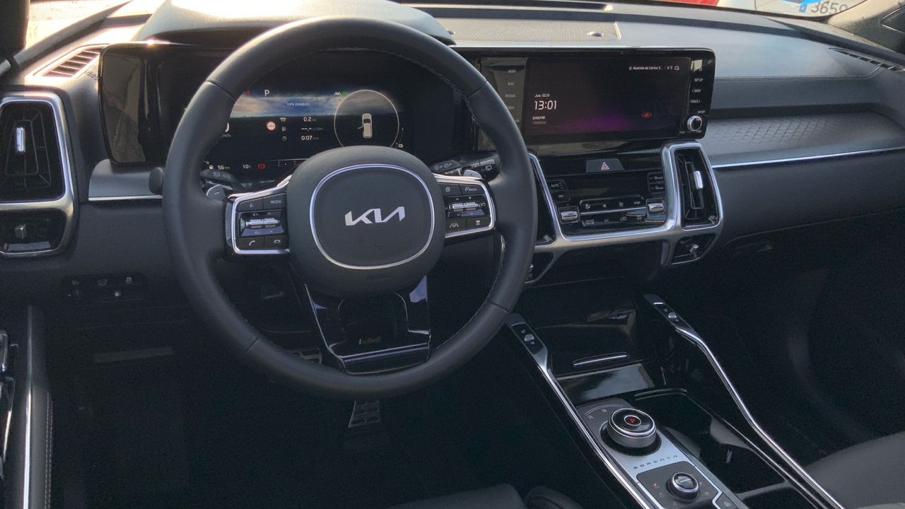 Kia Sorento 1.6 T-GDI PHEV BLACK EDITION AUTO 4WD 265 5P 7 Plazas