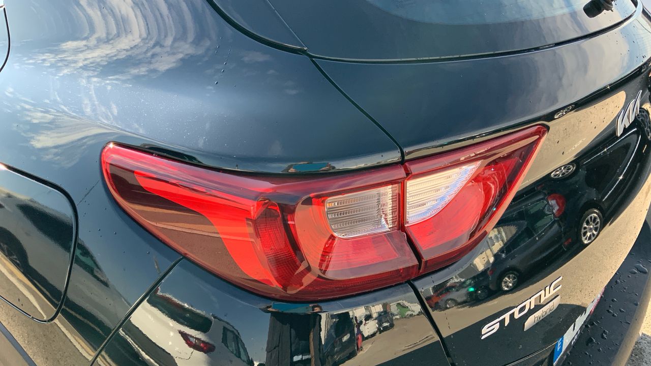 Kia Stonic 1.0 T-GDI MHEV IMT 74KW DRIVE 100 5P