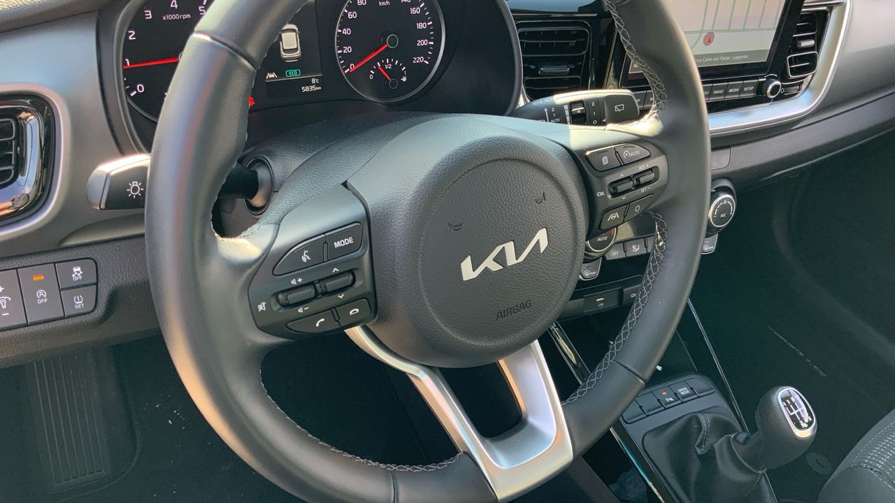 Kia Stonic 1.0 T-GDI MHEV IMT 74KW DRIVE 100 5P
