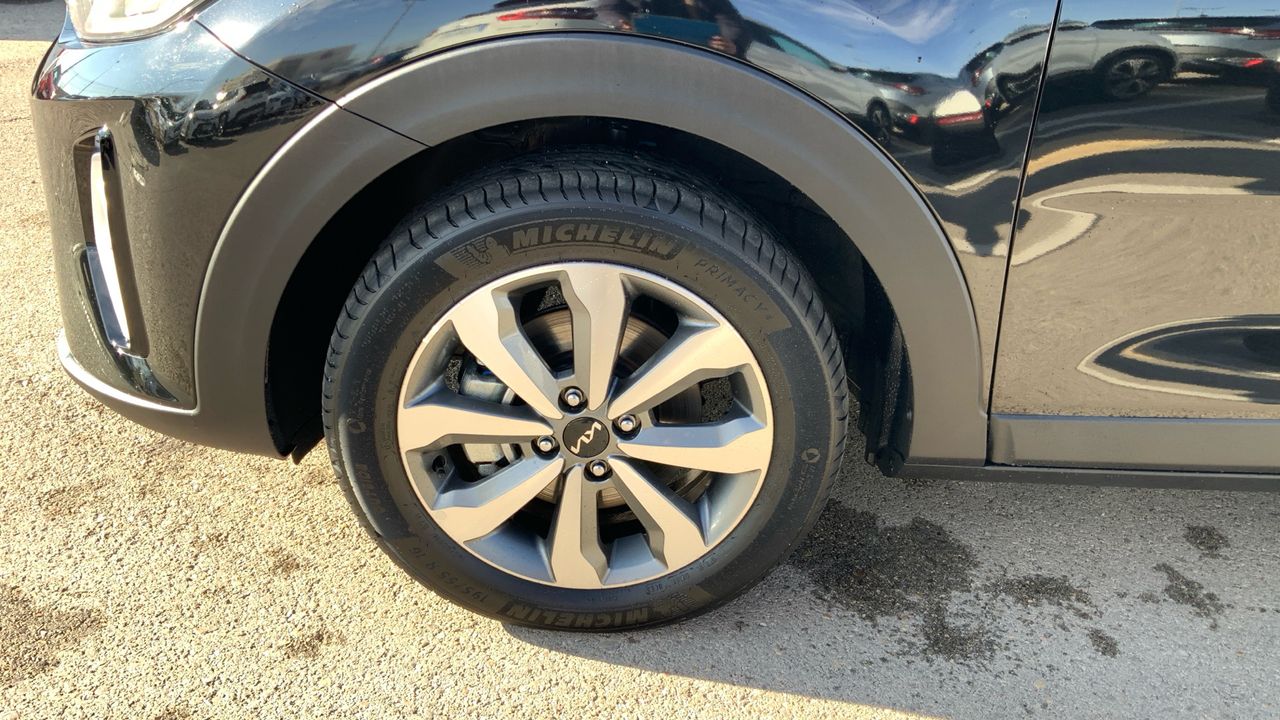 Kia Stonic 1.0 T-GDI MHEV IMT 74KW DRIVE 100 5P