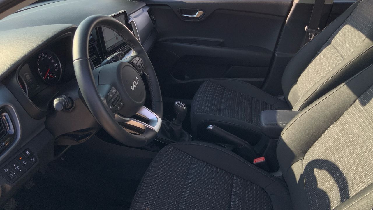 Kia Stonic 1.0 T-GDI MHEV IMT 74KW DRIVE 100 5P