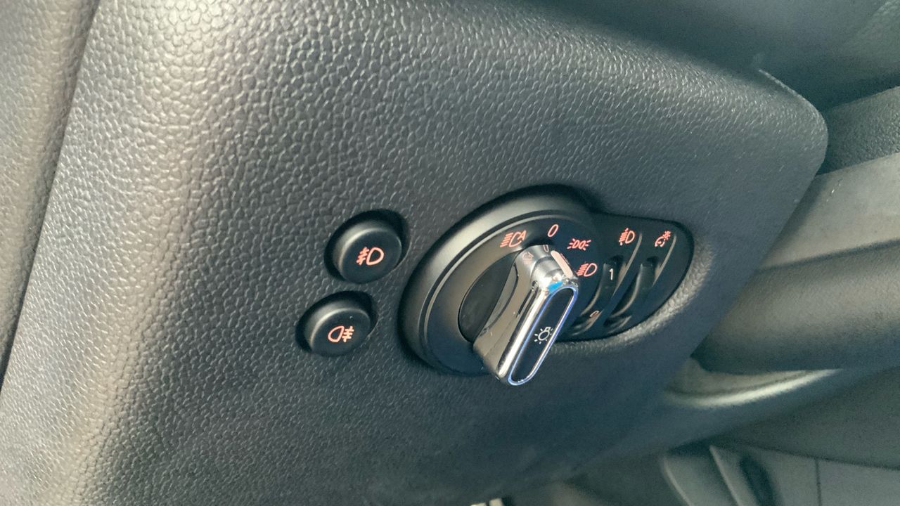 MINI Cooper 1.5 COOPER 136 5P