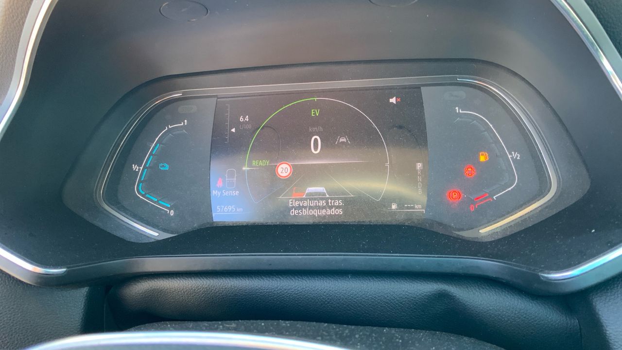 Renault Captur 1.6 E-TECH 145 ZEN 145 5P