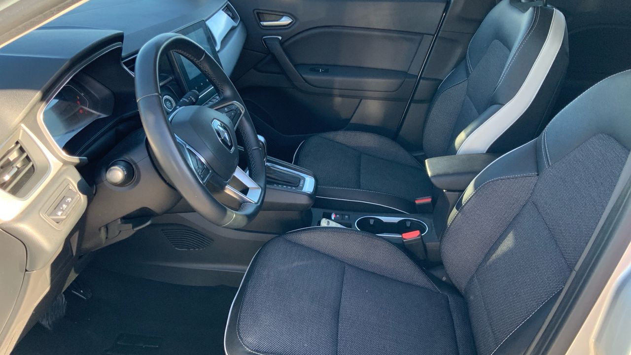 Renault Captur 1.6 E-TECH 145 ZEN 145 5P