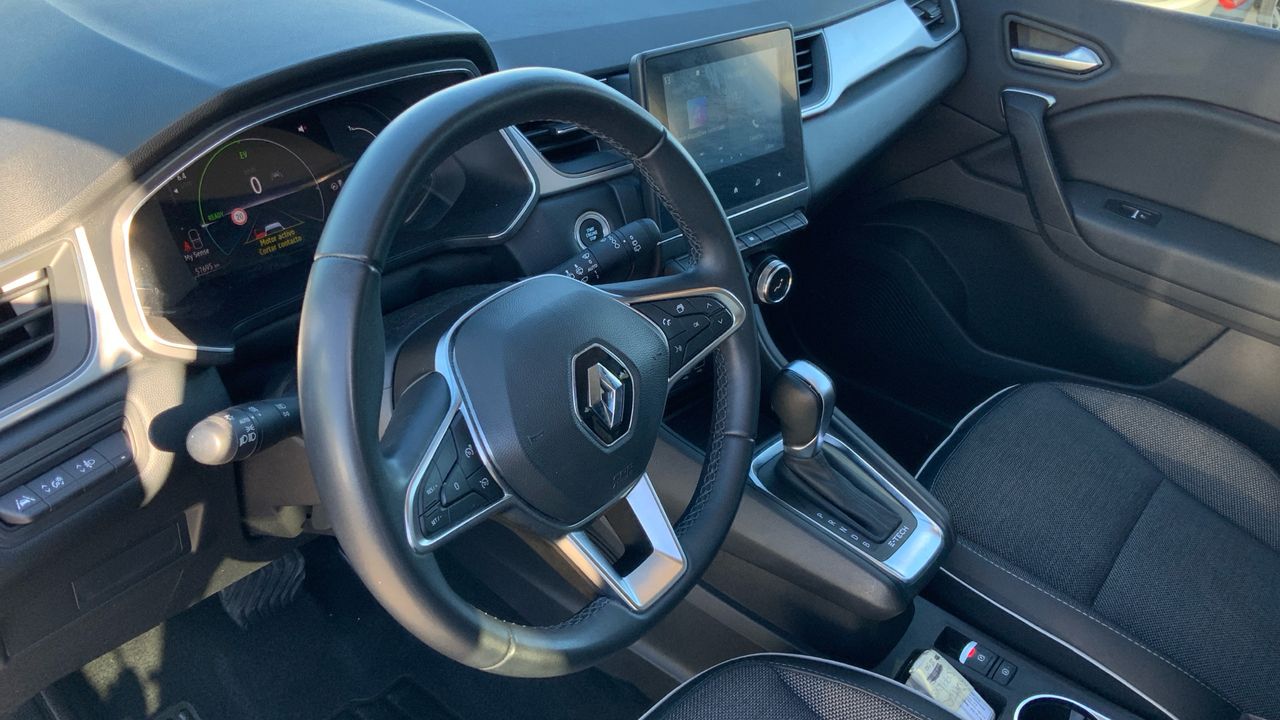 Renault Captur 1.6 E-TECH 145 ZEN 145 5P