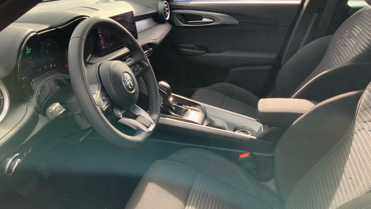 Alfa Romeo Tonale 1.5 MHEV 96KW DCT SUPER 130 5P