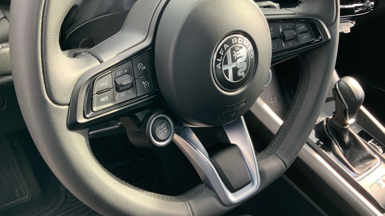 Alfa Romeo Tonale 1.5 MHEV 96KW DCT SUPER 130 5P
