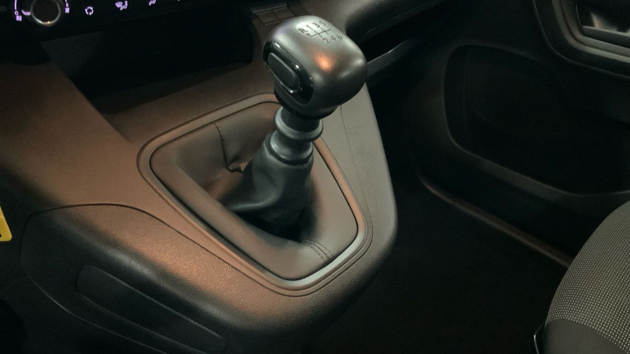 Peugeot Rifter 1.5 BLUEHDI 73KW ACTIVE BUSINESS STD 100 4P