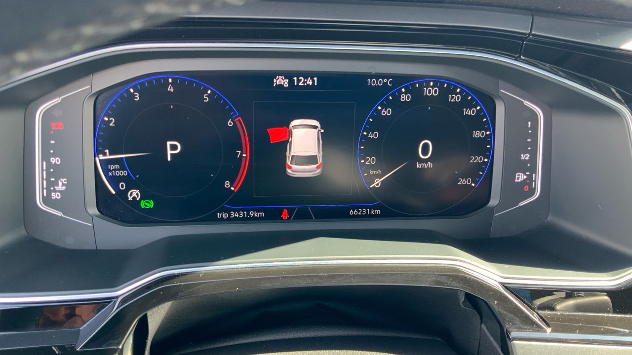 Volkswagen Polo 1.0 TSI 81KW DSG R-LINE 110 5P