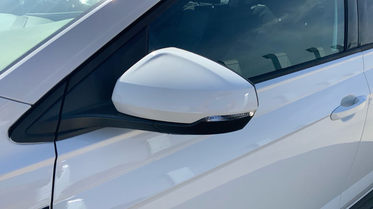 Volkswagen Polo 1.0 TSI 81KW DSG R-LINE 110 5P